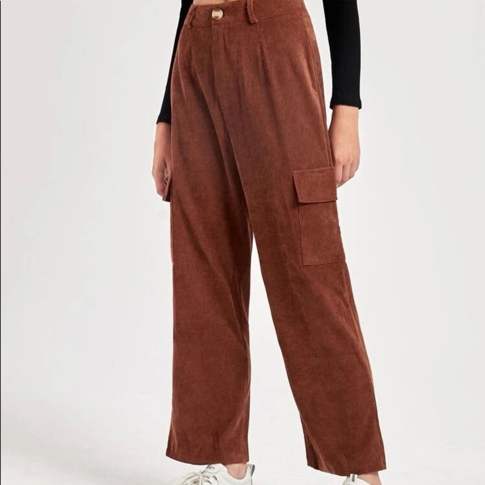 Womens size 8/10 corduroy dark brown cargo pants